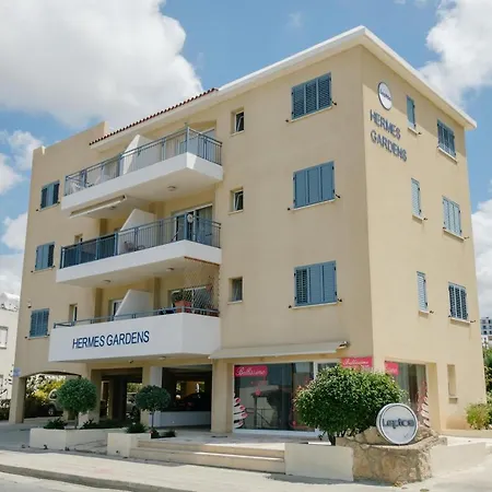 Hermes Gardens 2 Bedroom Sea View Flat In Apartament